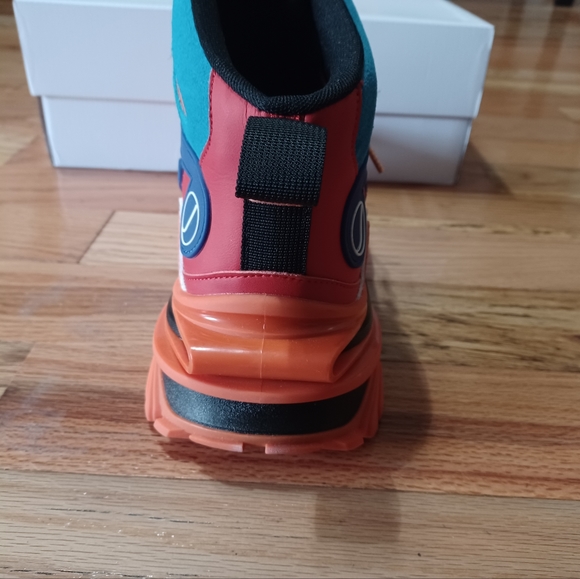 Javi East West International Boots - Picture 2 of 3